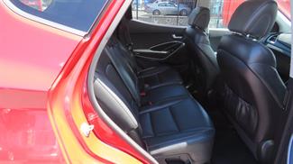 2014 Hyundai Santa Fe - Thumbnail