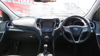 2014 Hyundai Santa Fe - Thumbnail