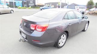 2015 Holden Malibu - Thumbnail