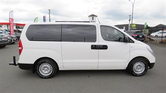 2015 Hyundai Iload - Thumbnail