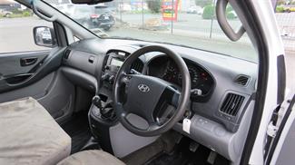 2015 Hyundai Iload - Thumbnail
