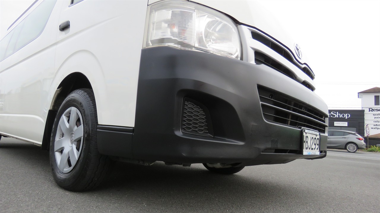 2013 Toyota Hiace