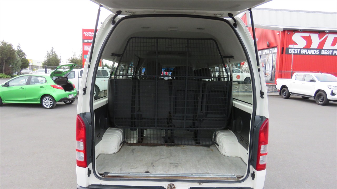 2013 Toyota Hiace