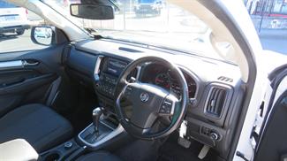 2020 Holden Colorado - Thumbnail