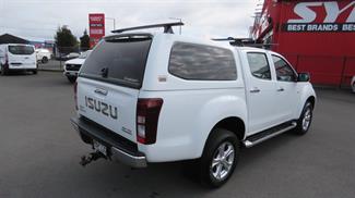 2019 Isuzu D-Max - Thumbnail
