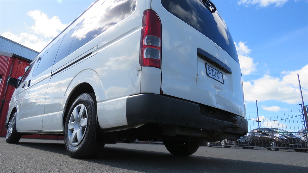 2016 Toyota Hiace