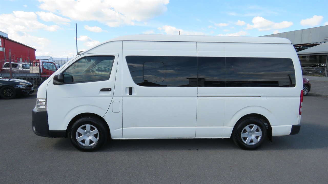 2016 Toyota Hiace
