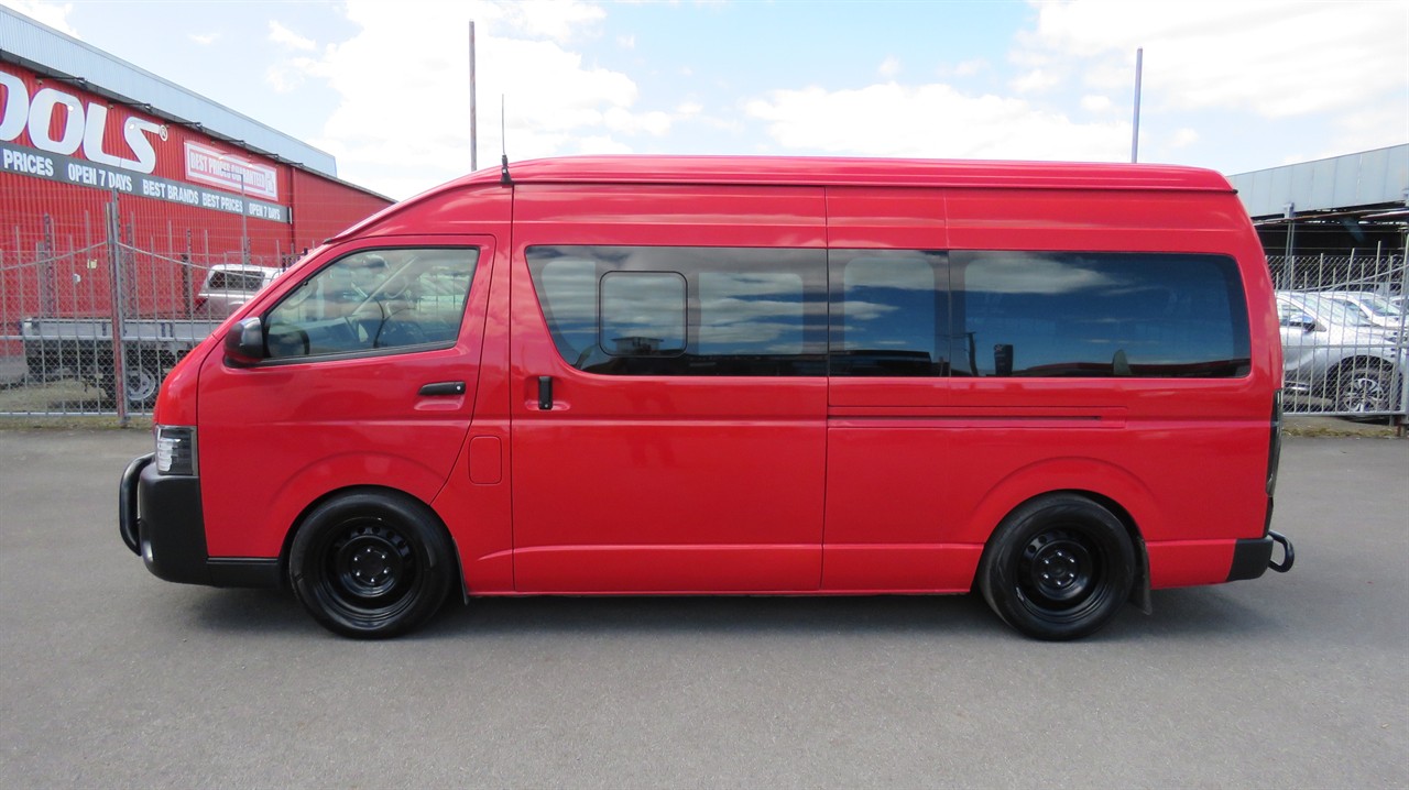2016 Toyota Hiace