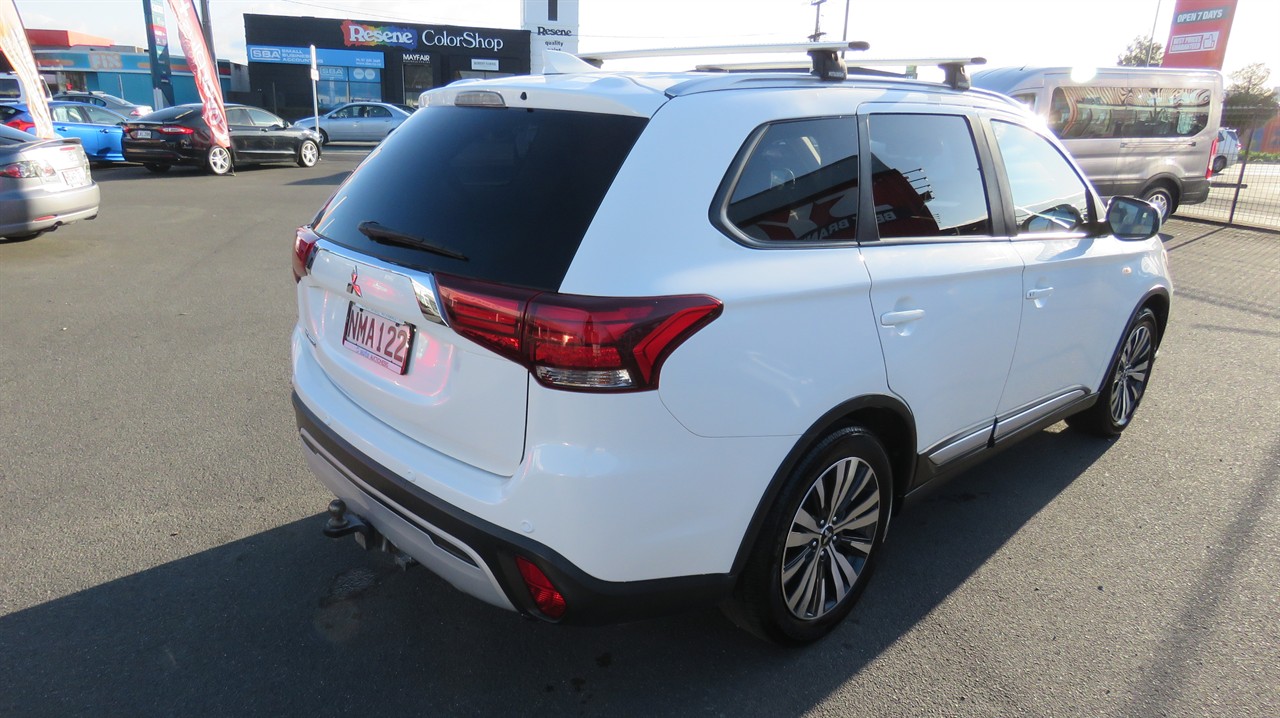 2021 Mitsubishi Outlander