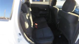 2021 Mitsubishi Outlander - Thumbnail