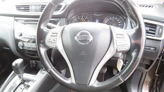 2016 Nissan Qashqai - Thumbnail