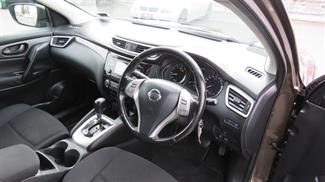 2016 Nissan Qashqai - Thumbnail