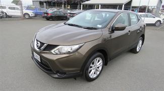 2016 Nissan Qashqai - Thumbnail
