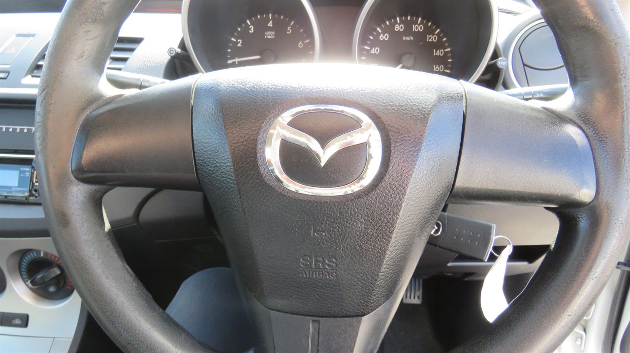 2010 Mazda Axela