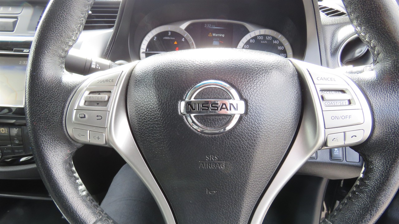 2015 Nissan Navara