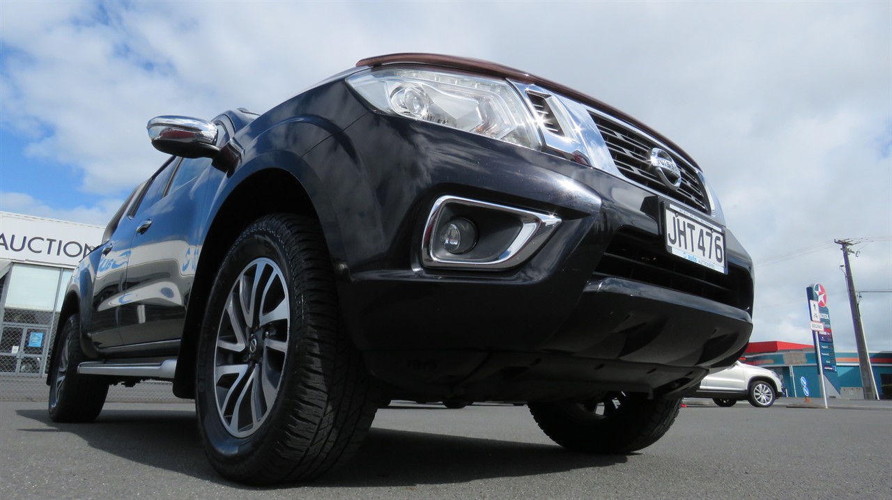 2015 Nissan Navara