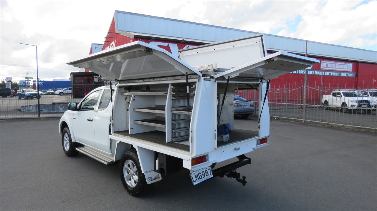 2018 Mitsubishi Triton