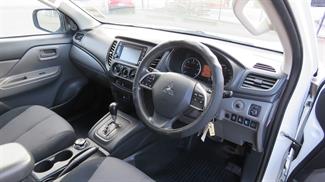 2018 Mitsubishi Triton - Thumbnail