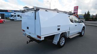 2018 Mitsubishi Triton - Thumbnail