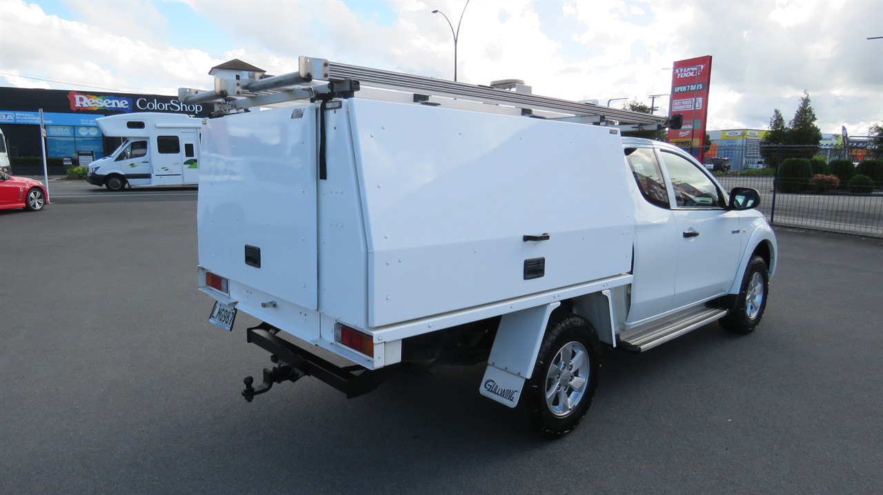2018 Mitsubishi Triton