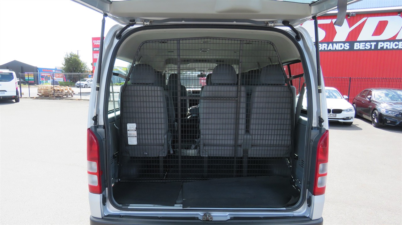 2010 Toyota Hiace