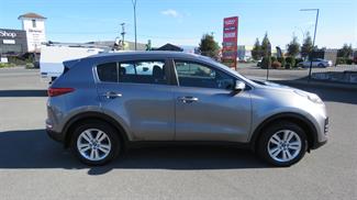 2017 Kia Sportage - Thumbnail
