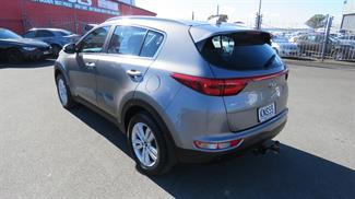 2017 Kia Sportage - Thumbnail