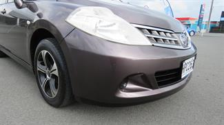 2009 Nissan Tiida - Thumbnail
