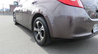 2009 Nissan Tiida - Thumbnail