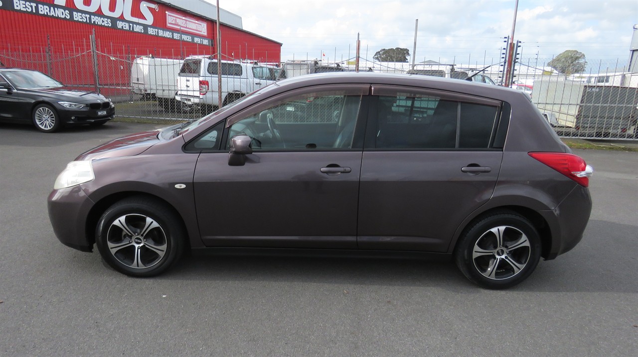2009 Nissan Tiida