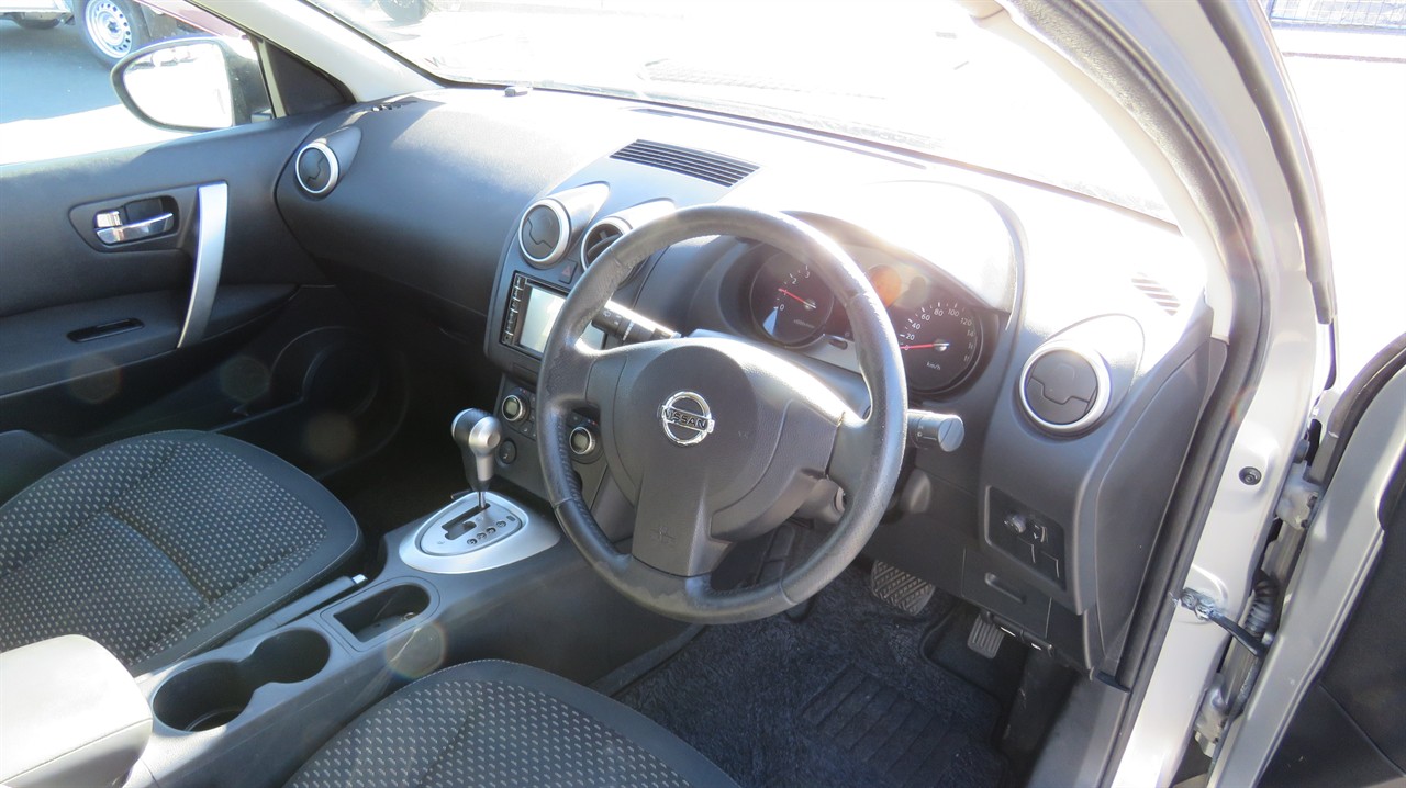 2008 Nissan Dualis