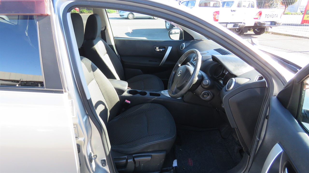 2008 Nissan Dualis