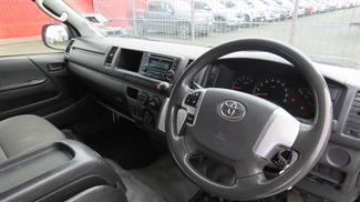 2016 Toyota Hiace - Thumbnail