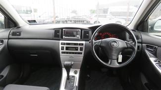 2001 Toyota Allex - Thumbnail