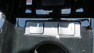 2022 Toyota Prius - Thumbnail