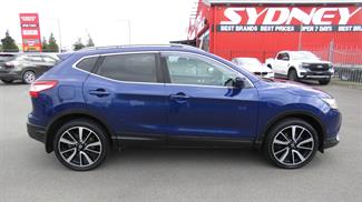 2014 Nissan Qashqai - Thumbnail