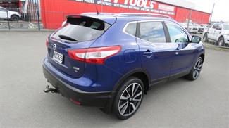 2014 Nissan Qashqai - Thumbnail