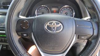 2012 Toyota Auris - Thumbnail