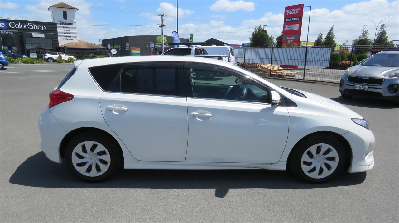 2012 Toyota Auris