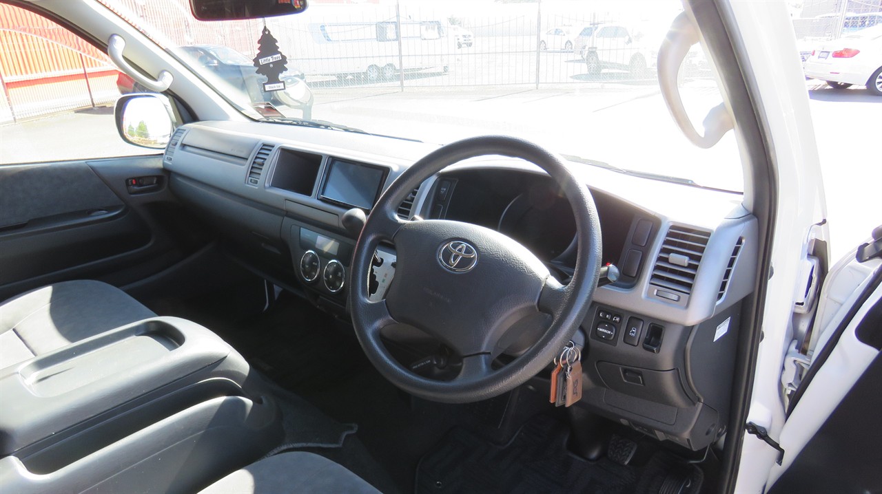 2011 Toyota Hiace