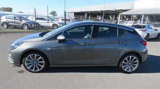 2018 Holden Astra - Thumbnail