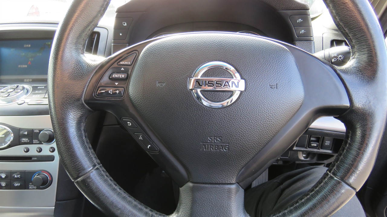 2012 Nissan Skyline