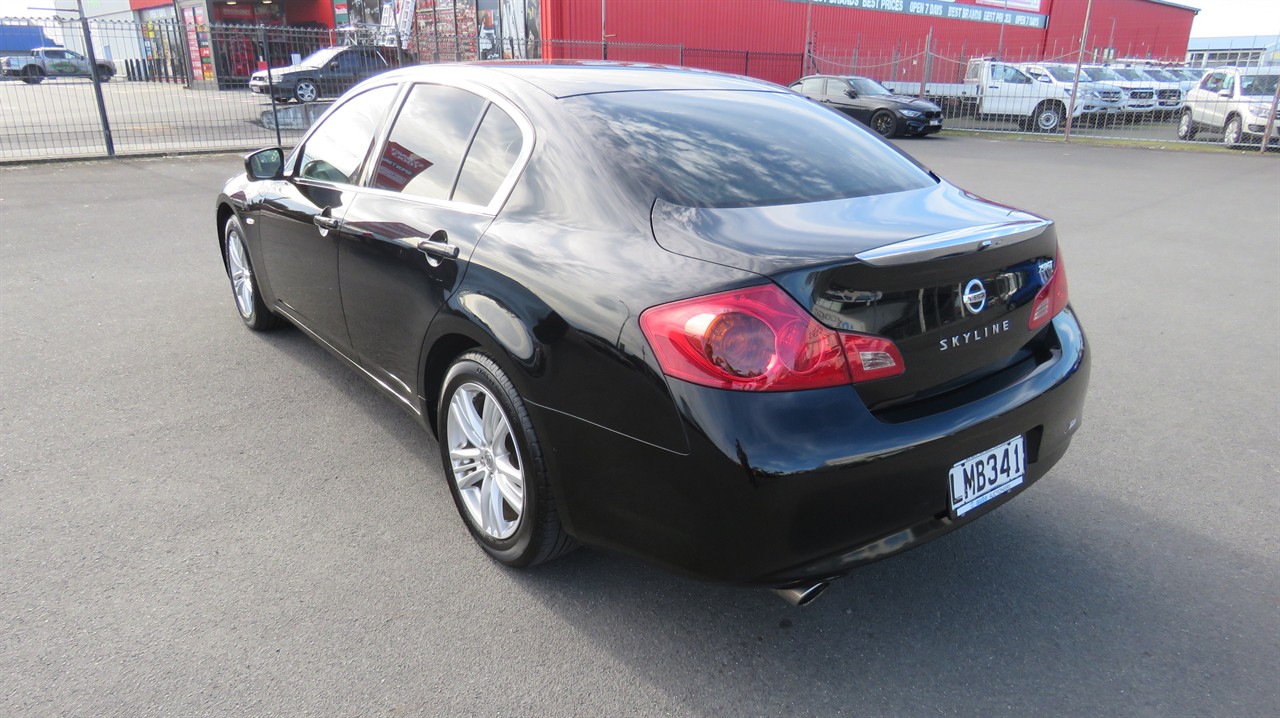 2012 Nissan Skyline