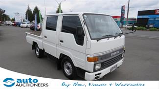 1994 Toyota Hiace - Thumbnail