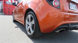 2015 Holden Barina - Thumbnail