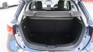 2016 Mazda 2 - Thumbnail