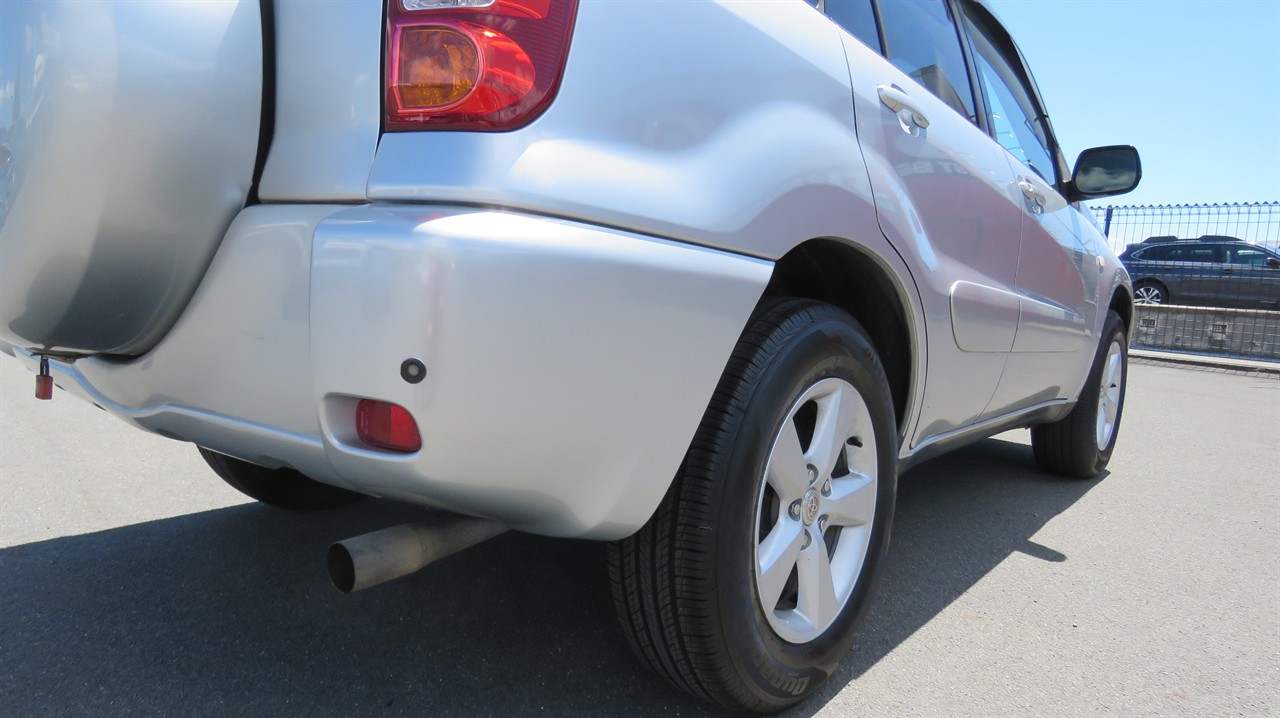 2004 Toyota RAV4