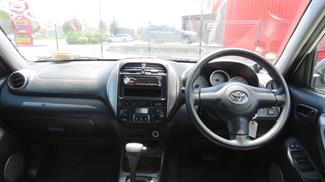 2004 Toyota RAV4 - Thumbnail