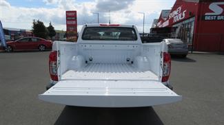 2026 Nissan Navara - Thumbnail