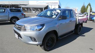 2018 Toyota Hilux - Thumbnail